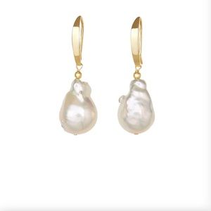 Grace Loves Lace Indi Pearl earrings